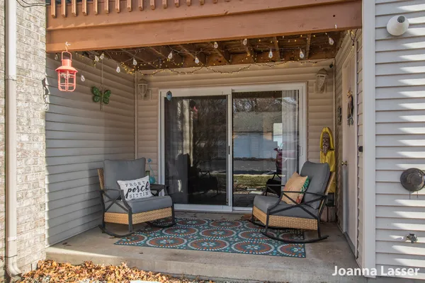$229,000 | 3122 West Crystal Waters Drive, Unit 1, Holland, MI 49424