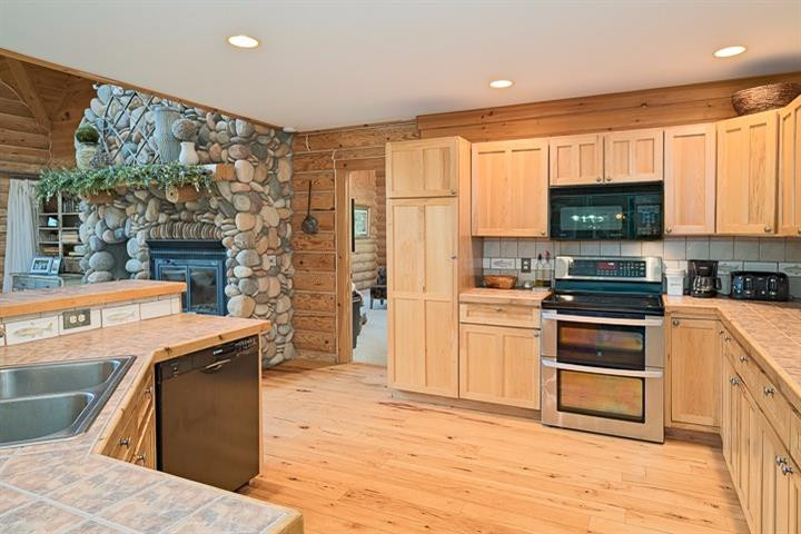 8176 Mester Road Chelsea, MI 48118 - Photo 5 of 72 Photo 5
