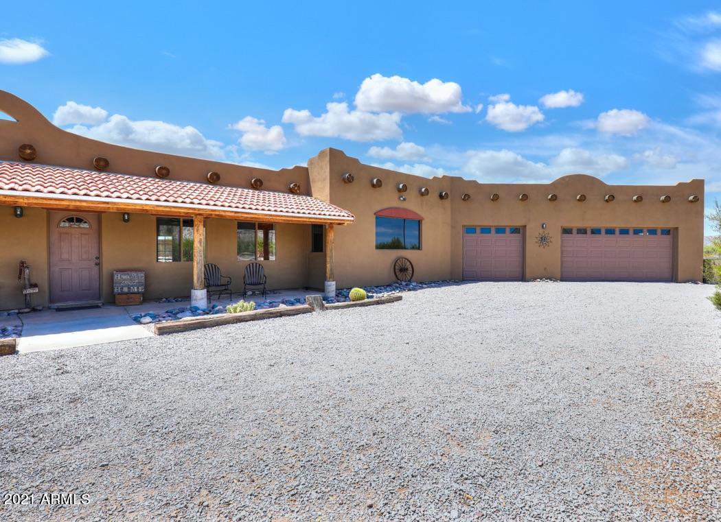 11401 North Warren Road Maricopa, AZ 85139 - Photo 3 of 73 02
