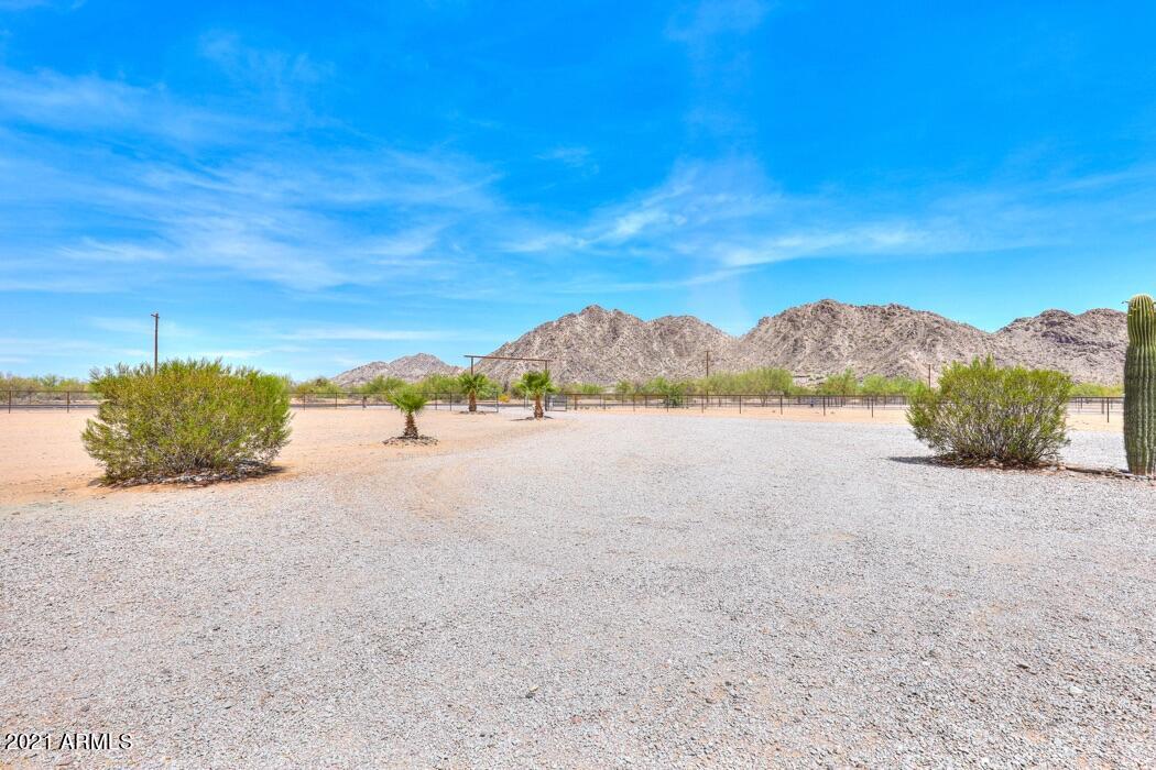 11401 North Warren Road Maricopa, AZ 85139 - Photo 70 of 73 46