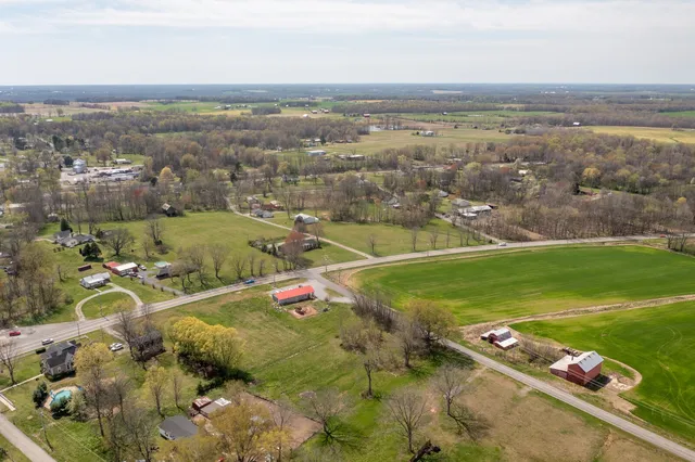 $500,000 | 0 Highway 41 North, Cedar Hill, TN 37032