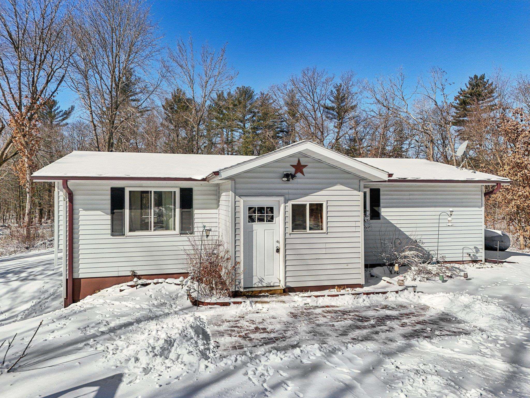 1596 County Rd J Friendship, WI 53934 - Photo 1 of 1 Gallery Image 1