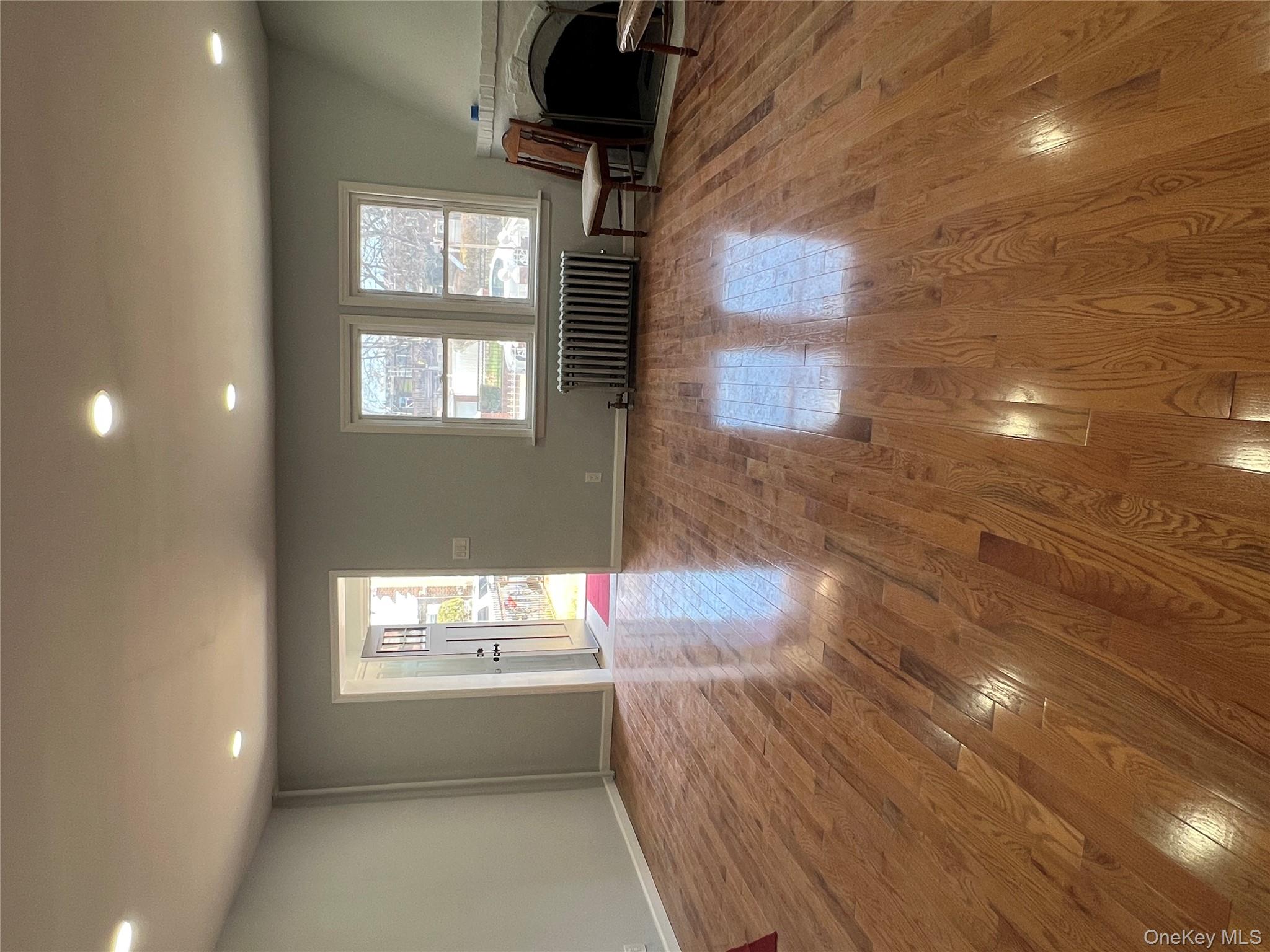 177-29 Leslie Road Queens, NY 11434 - Photo 5 of 26