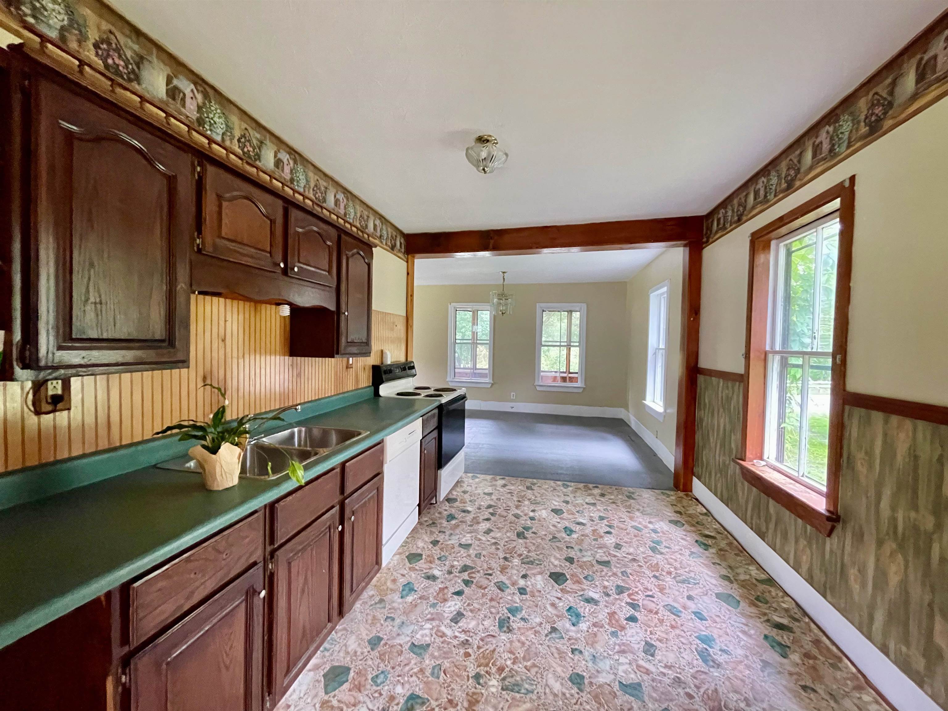 32 Halls Stream Road Canaan, VT 05902 - Photo 14 of 40