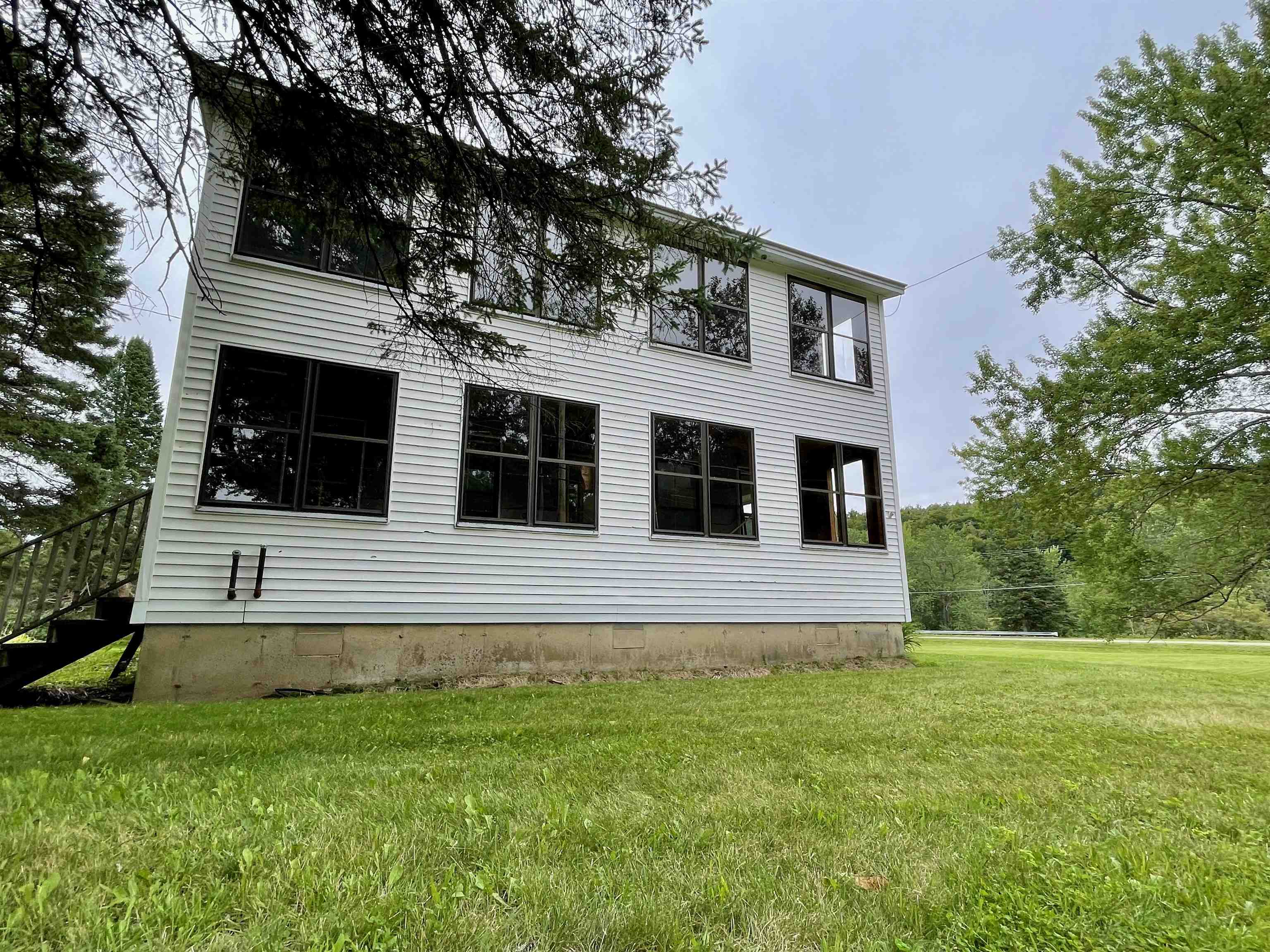32 Halls Stream Road Canaan, VT 05902 - Photo 7 of 40