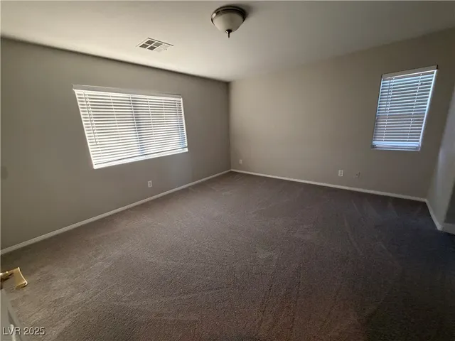 $1,949 | 9033 Sheffield Garden Avenue, Las Vegas, NV 89148