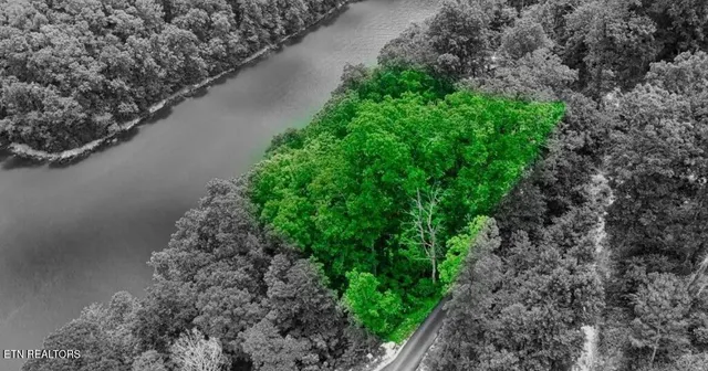 $270,000 | Hiawatha Lane, Caryville, TN 37714