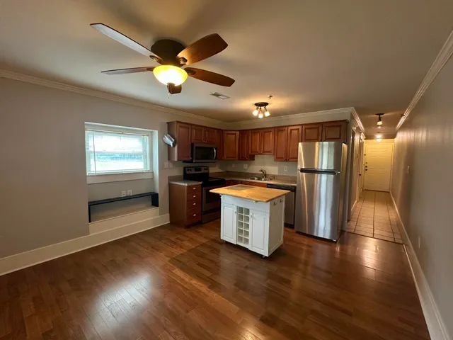 $1,800 | 40 Bee Street, Unit 204, Charleston, SC 29403