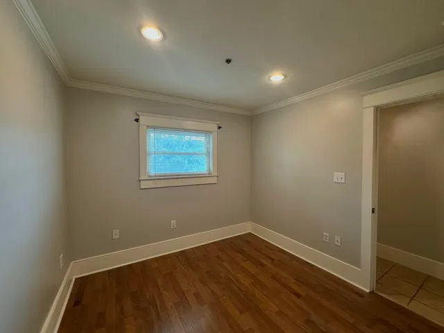 $1,800 | 40 Bee Street, Unit 204, Charleston, SC 29403