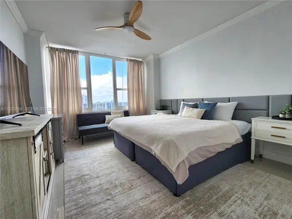 $5,500 | 3505 South Ocean Drive, Unit 1105, Hollywood, FL 33019