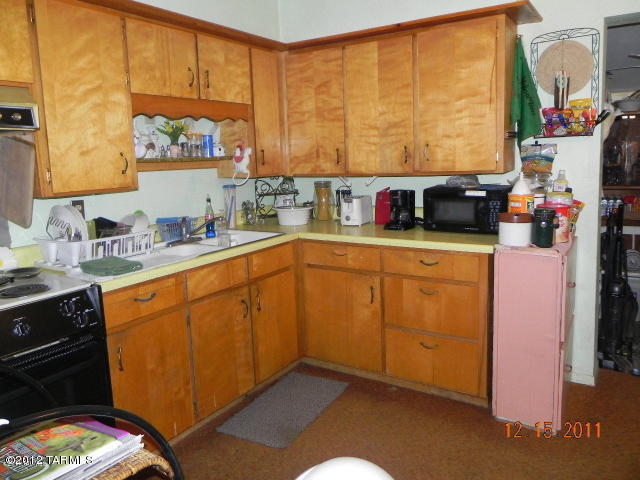 9440 Roxeanne Drive Tucson, AZ 85736 - Photo 2 of 7
