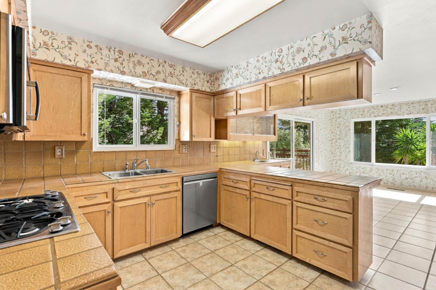 3076 Strawberry Hill Road Pebble Beach, CA 93953 - Photo 12 of 47 Gallery Image 12