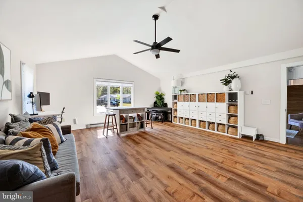 $950,000 | 300 White Plains Court, Severna Park, MD 21146
