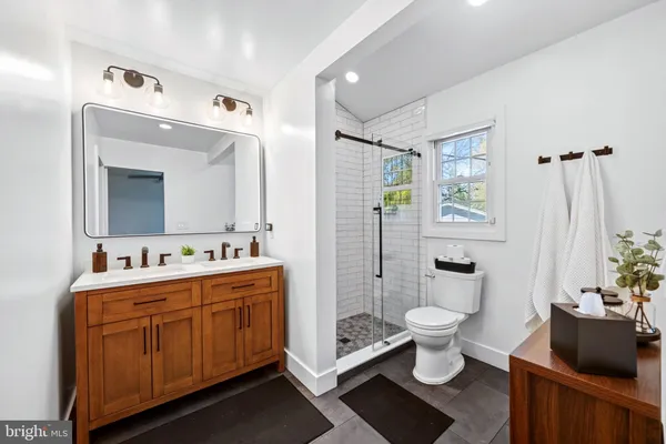 $950,000 | 300 White Plains Court, Severna Park, MD 21146