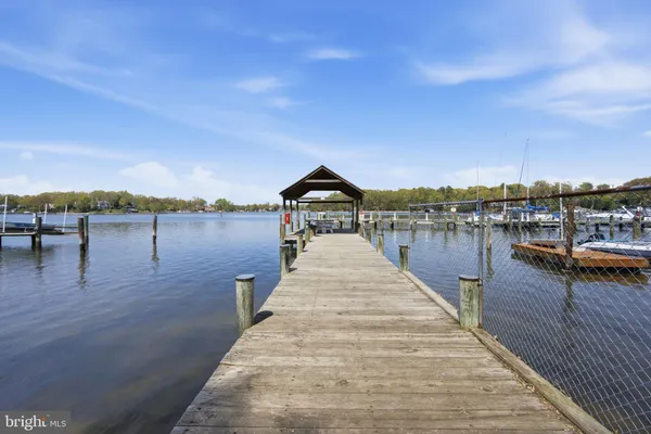 $950,000 | 300 White Plains Court, Severna Park, MD 21146