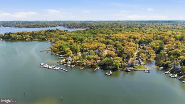 $950,000 | 300 White Plains Court, Severna Park, MD 21146