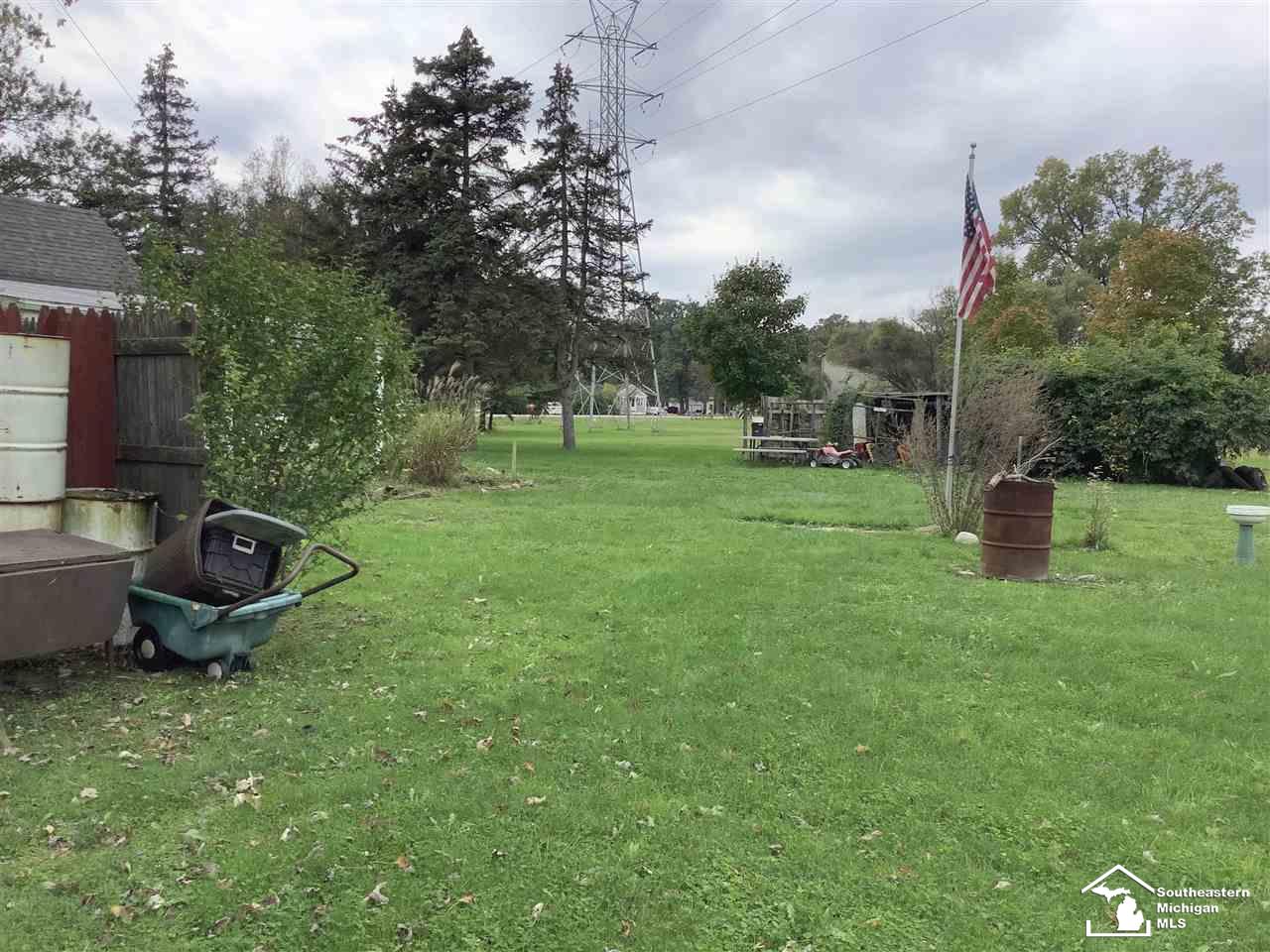 755 Nadeau Road Monroe, MI 48162 - Photo 15 of 42