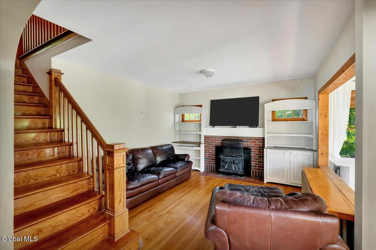 31 Taborton Road Sand Lake, NY 12018 - Photo 7 of 47 09-31 Taborton Rd-9
