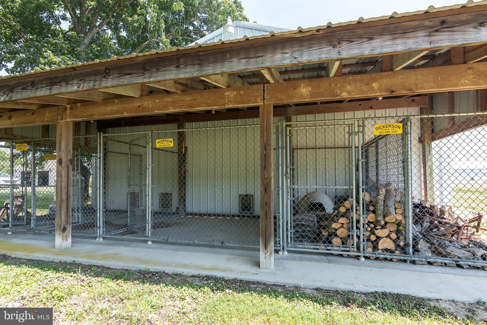 4657 Maiden Forest Road Rhodesdale, MD 21659 - Photo 17 of 32 Individual Dog Kennels