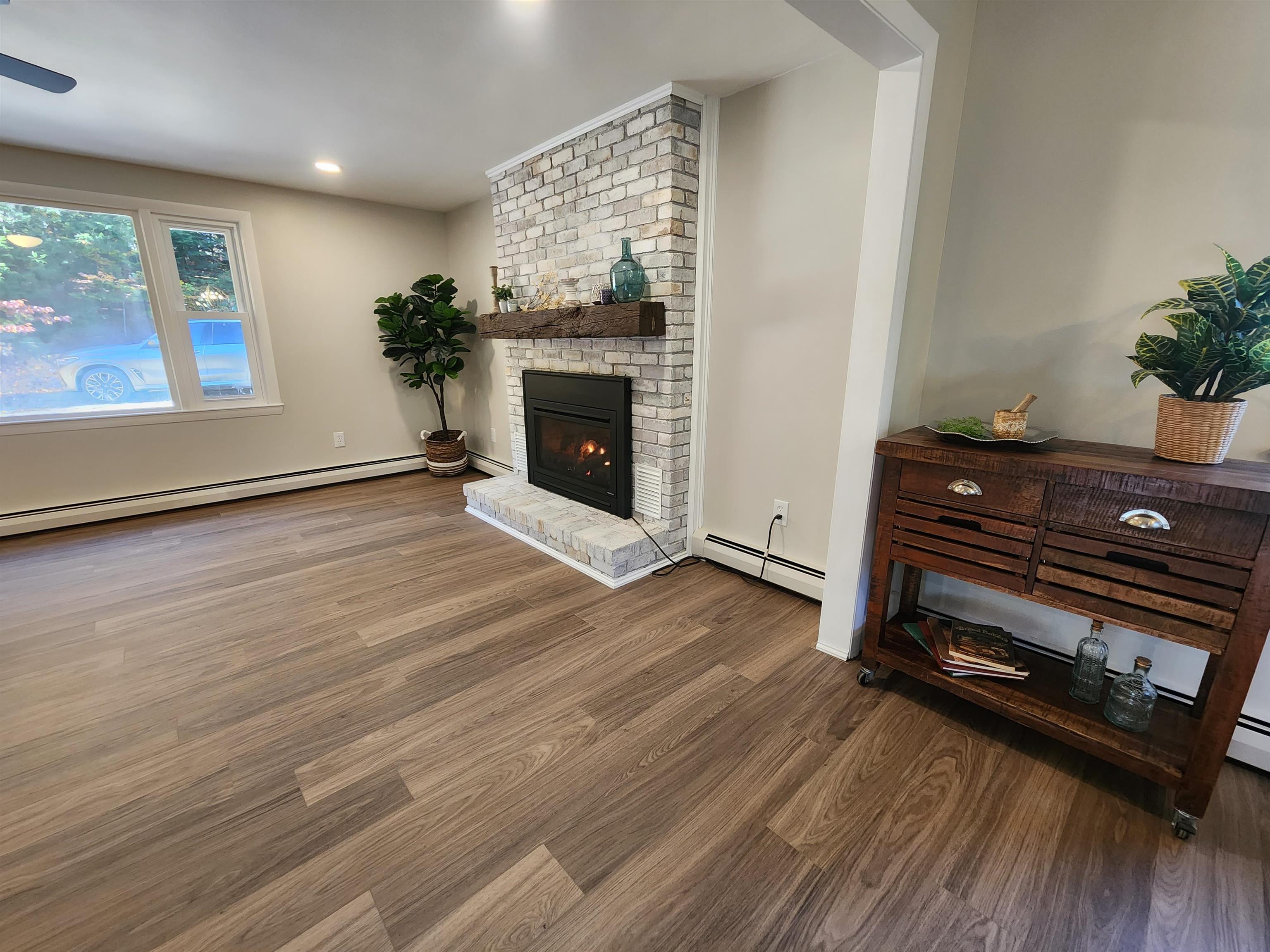 366 Deerfield Road Candia, NH 03034 - Photo 27 of 31