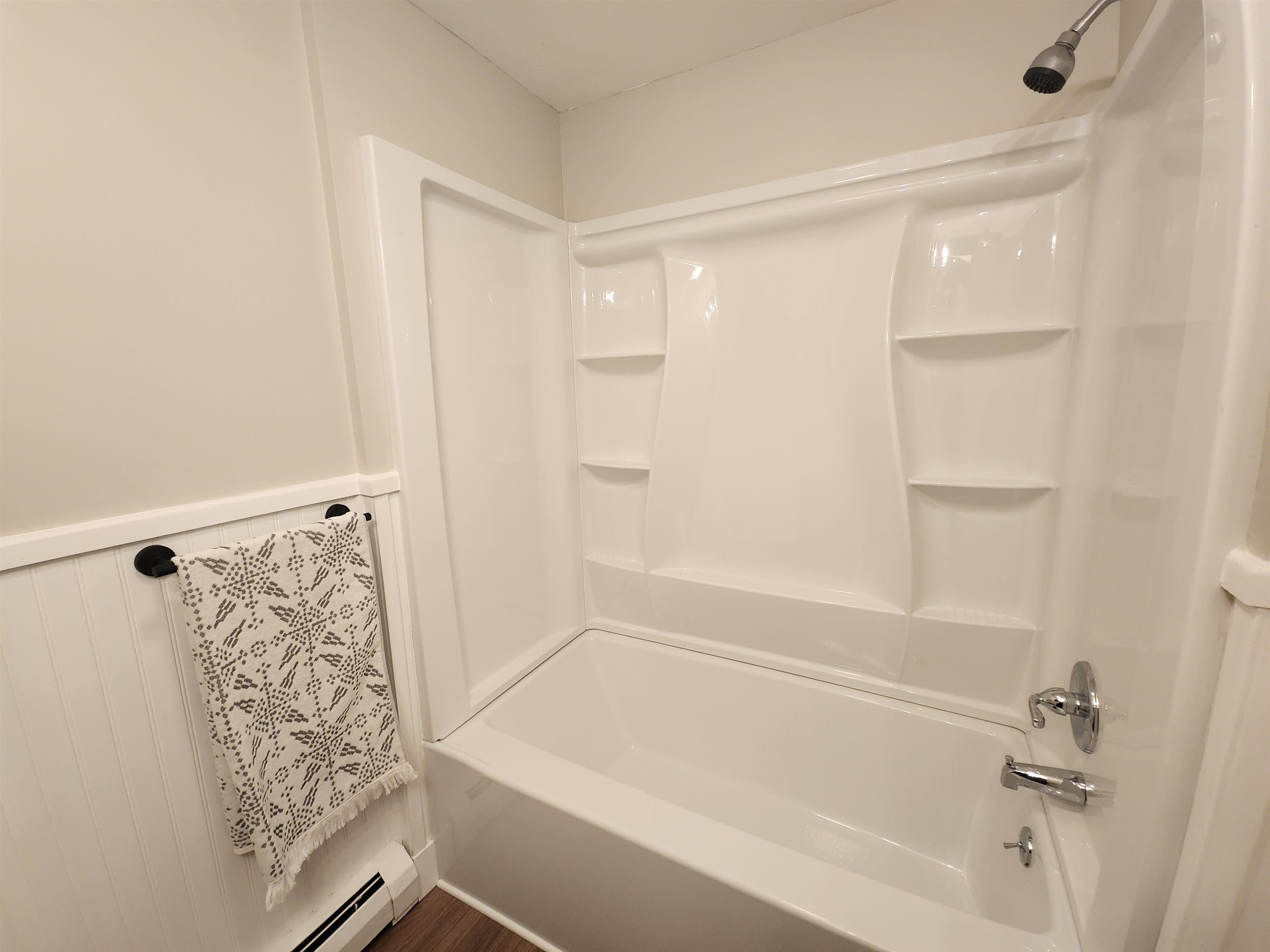 366 Deerfield Road Candia, NH 03034 - Photo 3 of 31