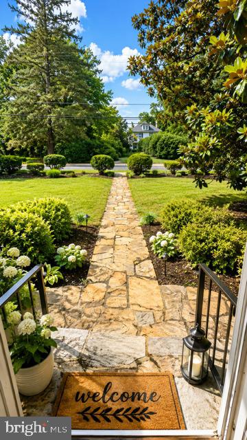 241 Edwards Ferry Road Northeast Leesburg, VA 20176 - Photo 39 of 41 Charming path to a welcoming home.