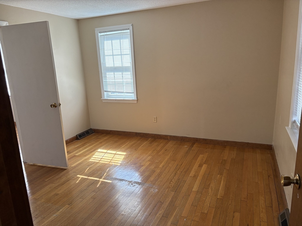 18 Russo Road Yarmouth, MA 02673 - Photo 8 of 16 Gallery Image 8