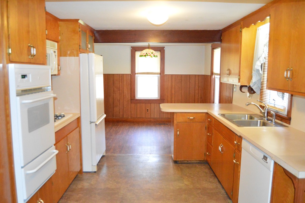167 Bay Road Norton, MA 02766 - Photo 5 of 13 Gallery Image 5