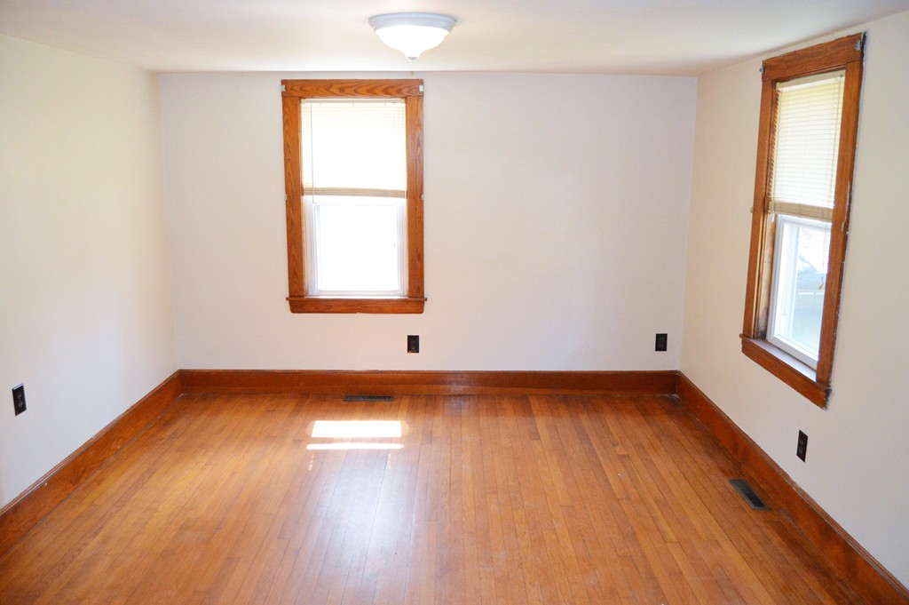 167 Bay Road Norton, MA 02766 - Photo 7 of 13 Gallery Image 7