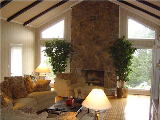 911 Harris Lane East Ridge, TN 37412 - Photo 4 of 9 Additional Photo