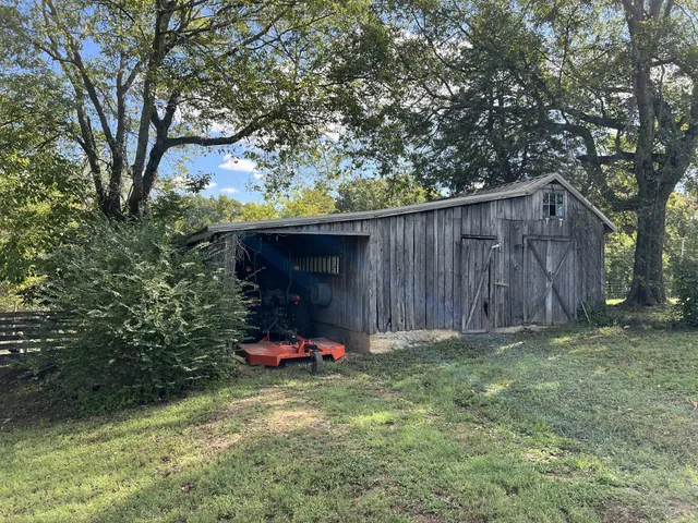 $749,900 | 5862 Buckner Loop, Cumberland Furnace, TN 37051