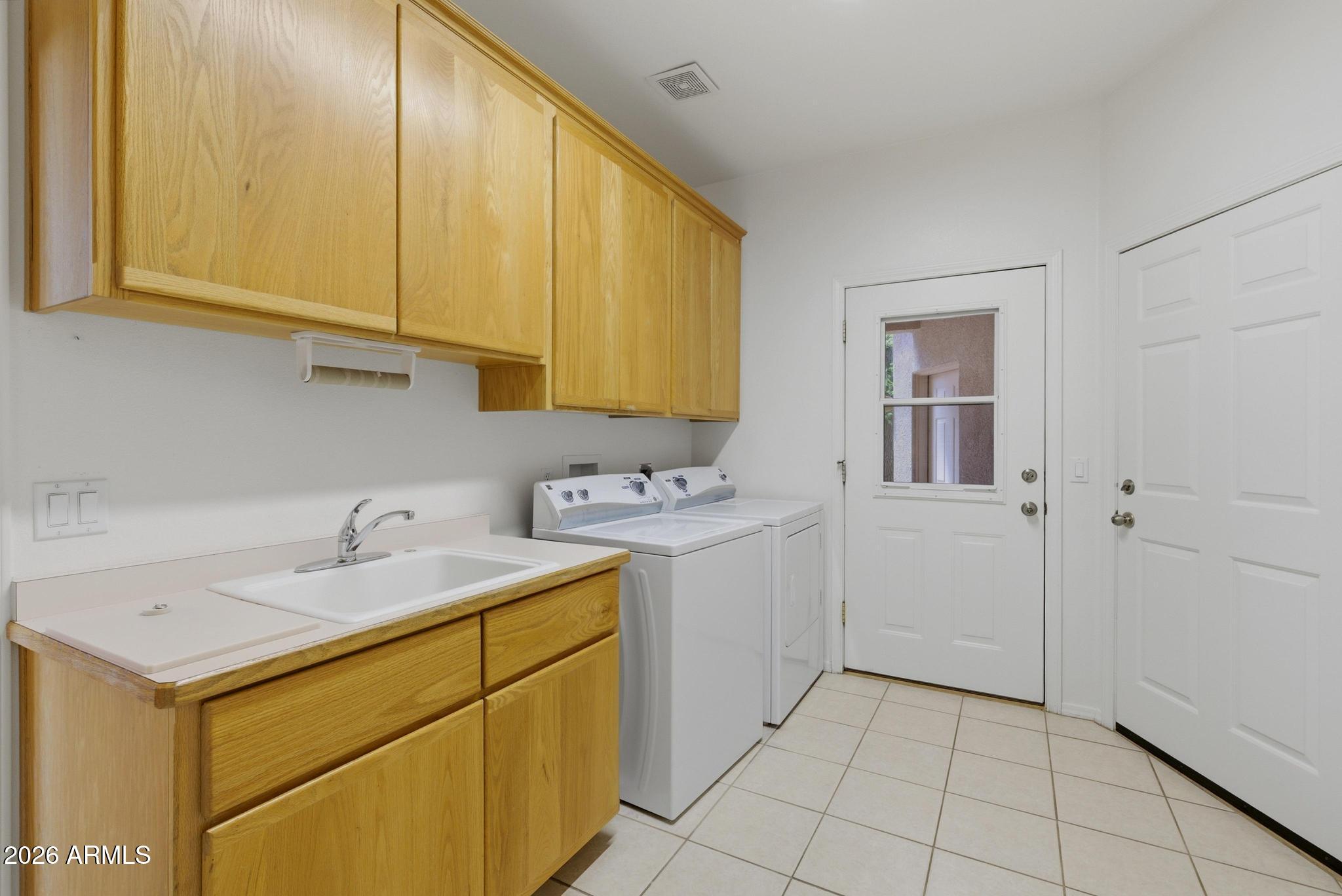 1104 Milk Ranch Point Payson, AZ 85541 - Photo 12 of 31 #12 - Laundry Room