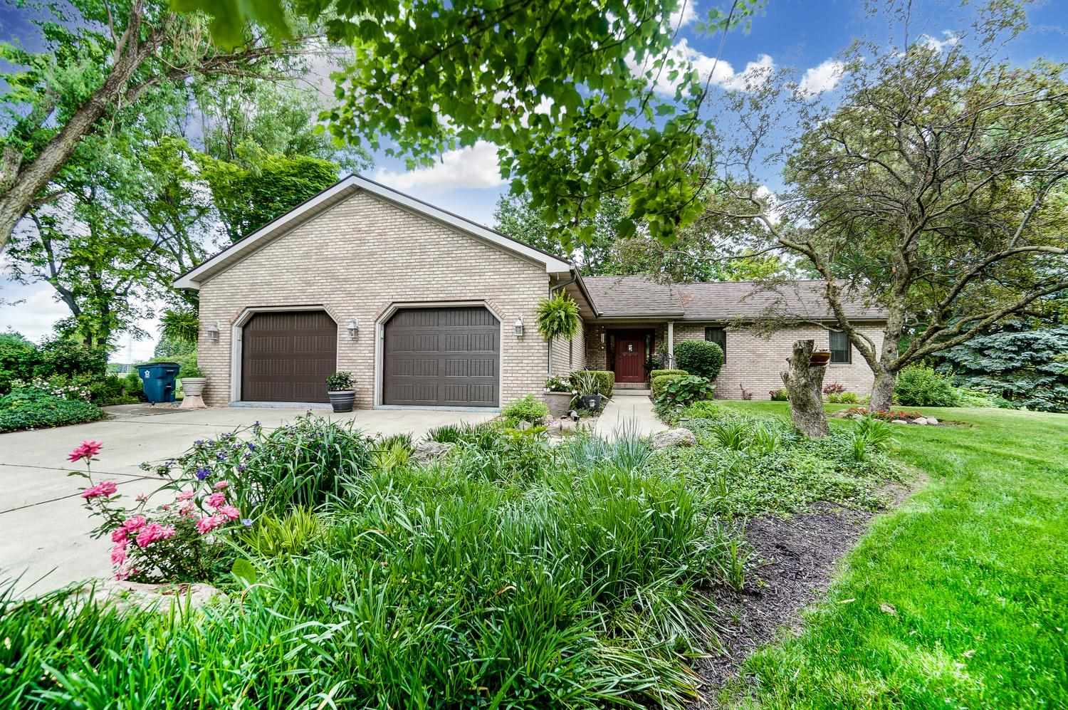 2510 West South County Line Road Yoder, IN 46798 - Photo 1 of 36