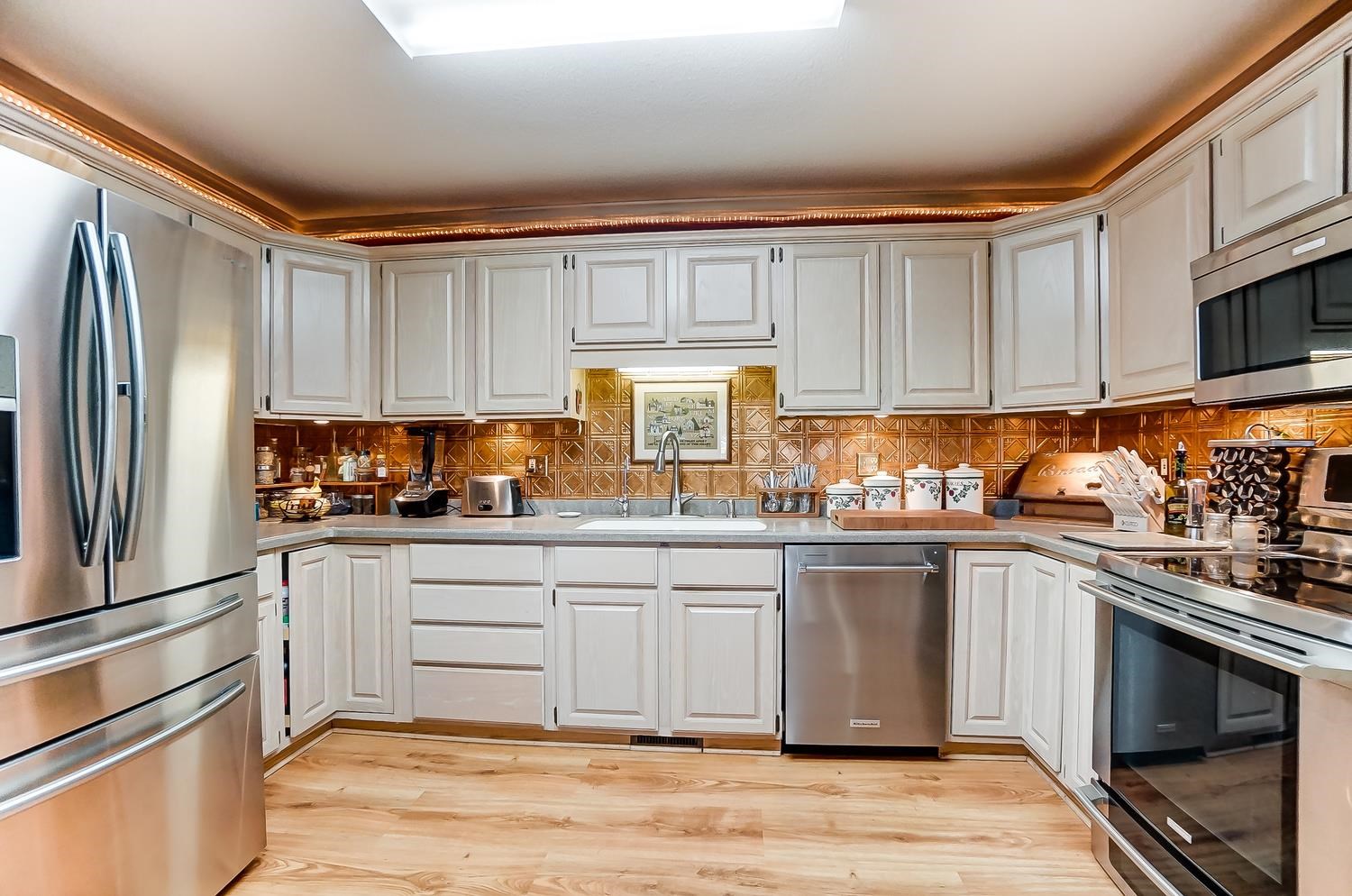 2510 West South County Line Road Yoder, IN 46798 - Photo 8 of 36