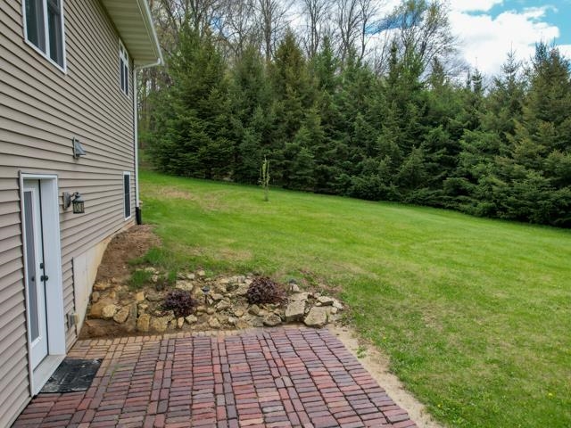 W3689 Sylvester Road Monroe, WI 53566 - Photo 11 of 42