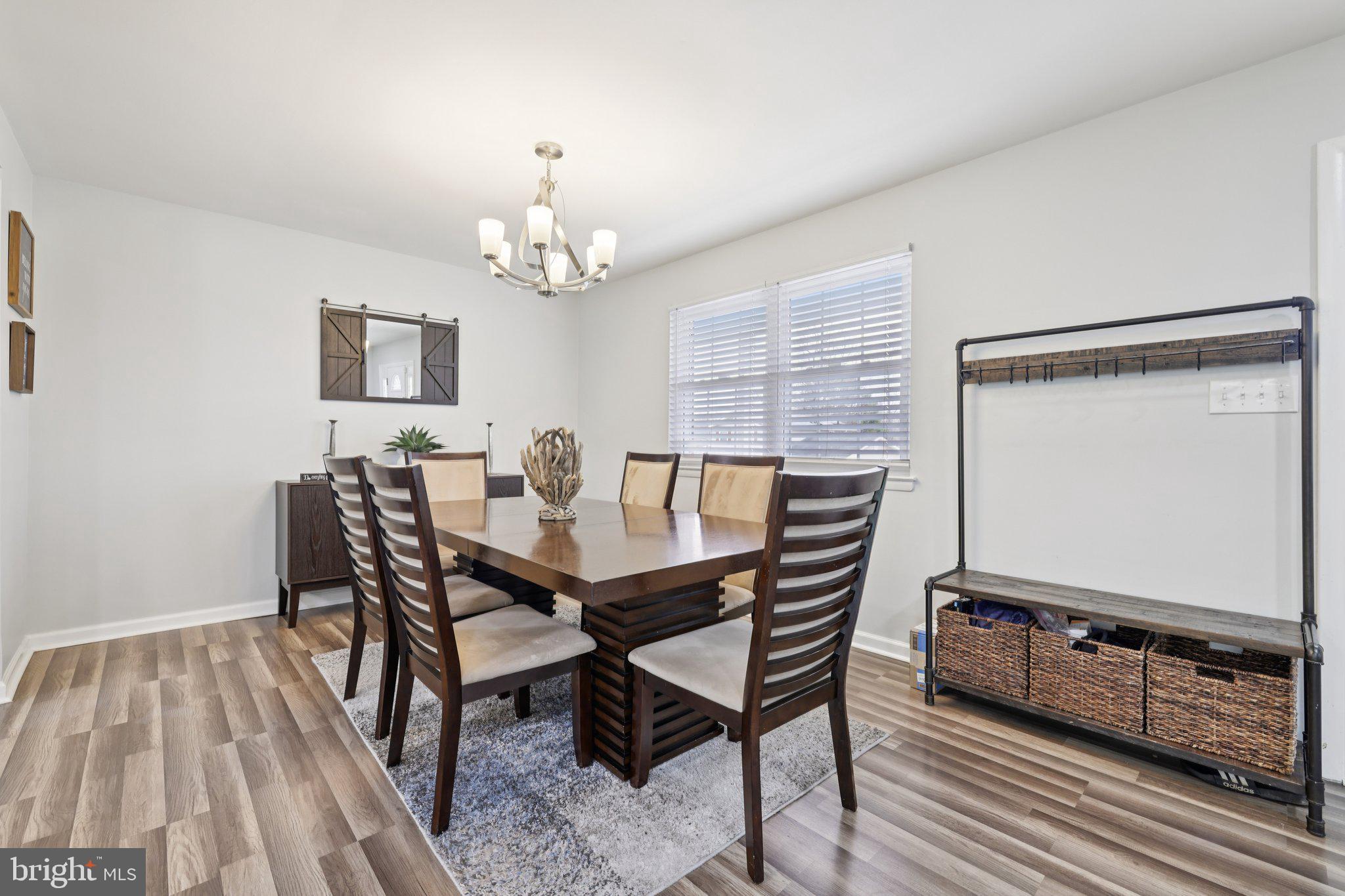 8406 Snowden Loop Court Laurel, MD 20708 - Photo 7 of 60 Dinning