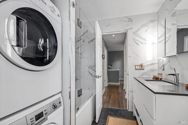 $895,000 | 346 Piper Street, Healdsburg, CA 95448