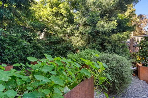 $895,000 | 346 Piper Street, Healdsburg, CA 95448