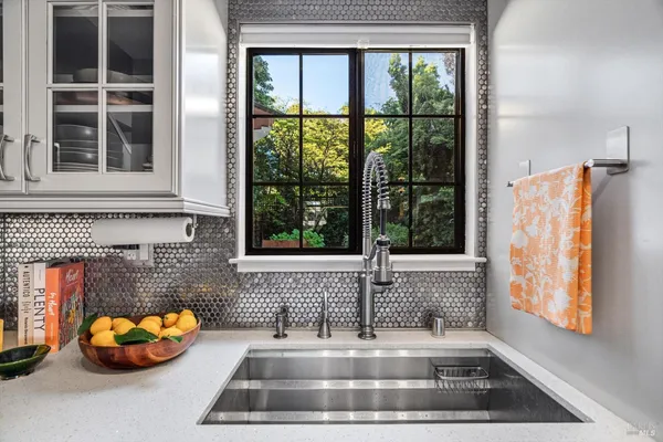 $895,000 | 346 Piper Street, Healdsburg, CA 95448