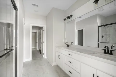 $600,000 | 9551 Jupiter Street, Lenexa, KS 66219