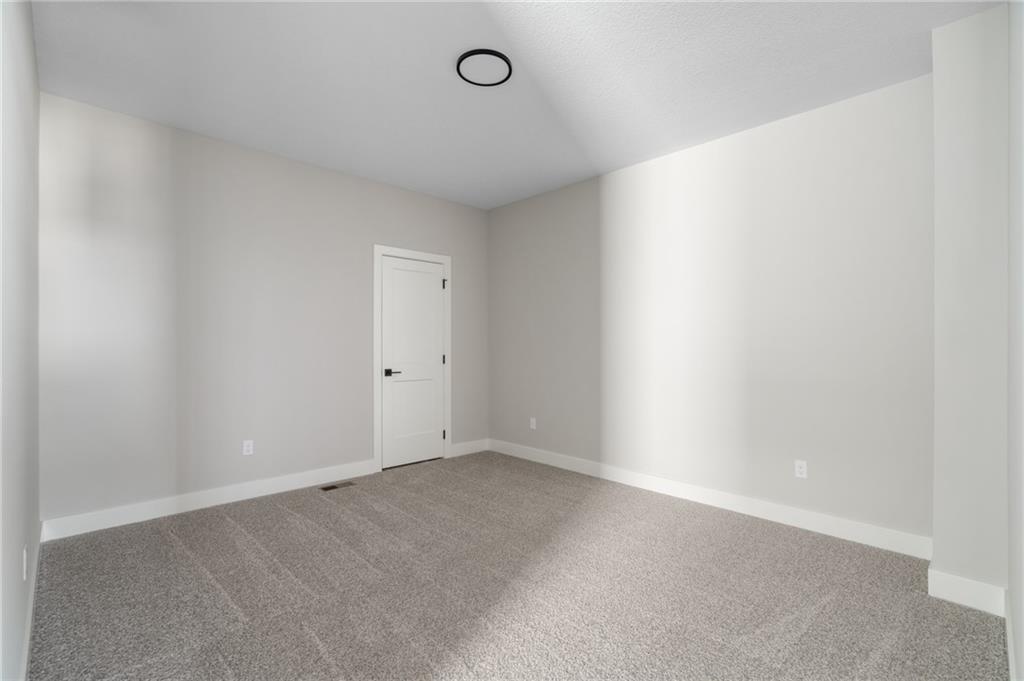 9551 Jupiter Street Lenexa, KS 66219 - Photo 26 of 39