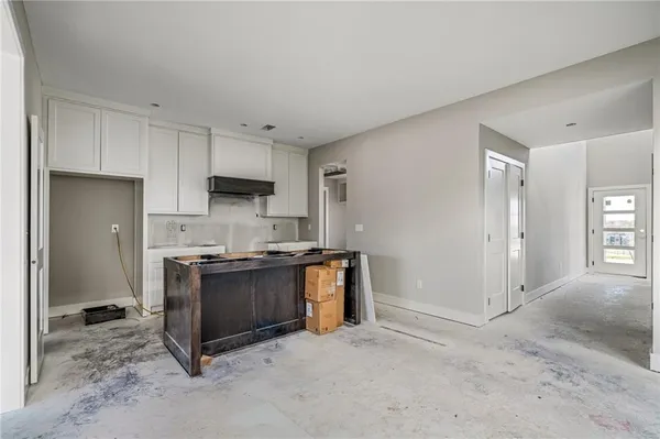 $650,000 | 9551 Jupiter Street, Lenexa, KS 66219