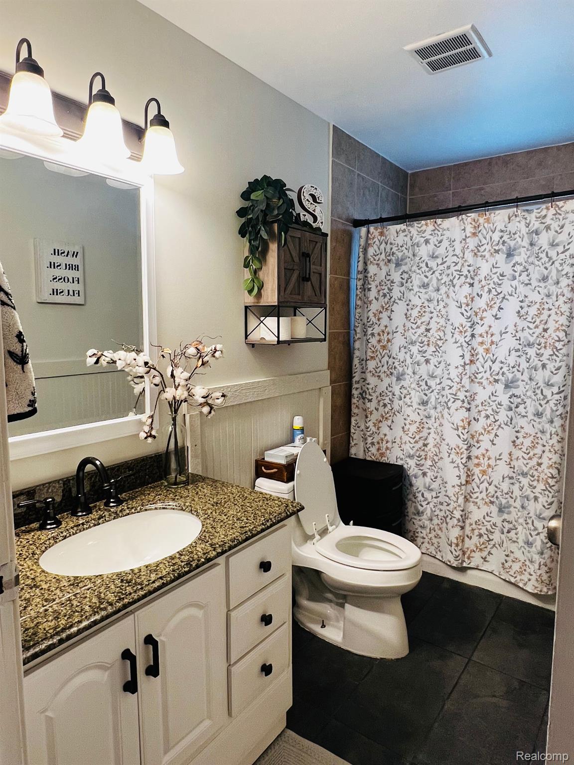 2614 Long Lake Road Lapeer, MI 48446 - Photo 26 of 26 Gallery Image 26