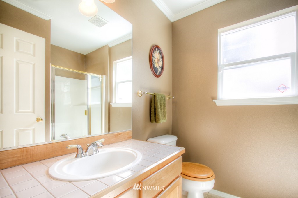 23911 30th Drive Southeast Bothell, WA 98021 - Photo 7 of 22