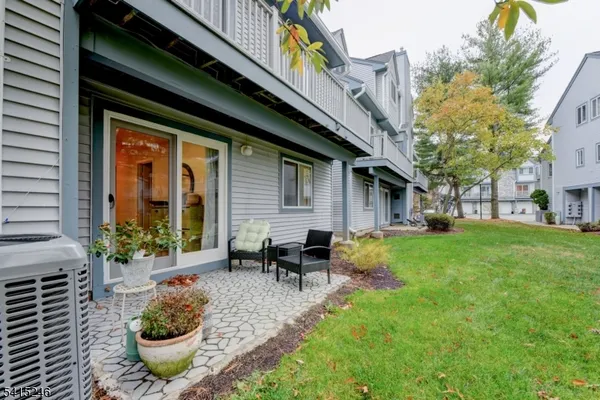$2,800 | 102 Woods Edge Drive, Unit 102, Succasunna, NJ 07876