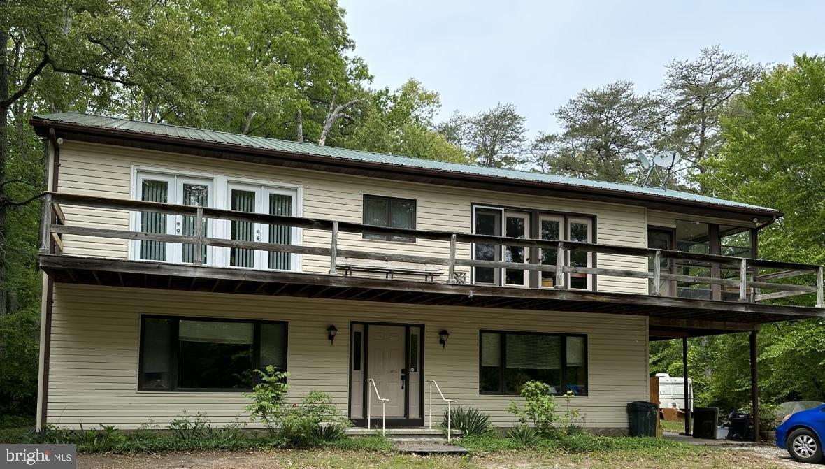 12723 Ridgely Road Greensboro, MD 21639 - Photo 2 of 43 Private two-story home in privacy