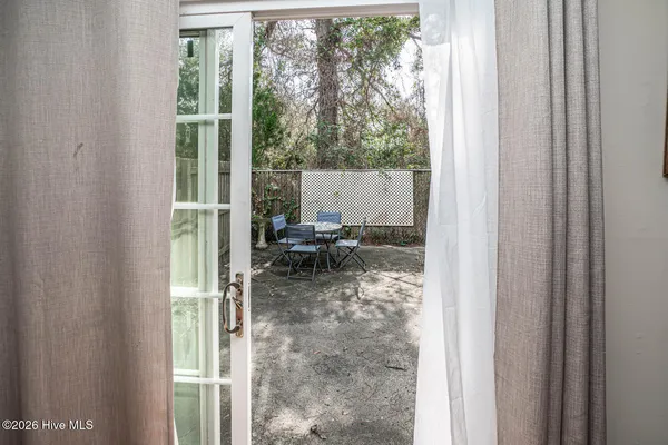 $192,500 | 4505 North Kings Highway, Unit D9, Myrtle Beach, SC 29577