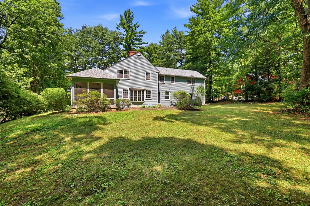 25 Echo Hill Road Amherst, MA 01002 - Photo 6 of 35 Gallery Image 6