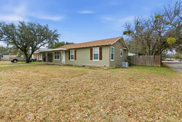 $180,500 | 3601 3rd Street, Brownwood, TX 76801
