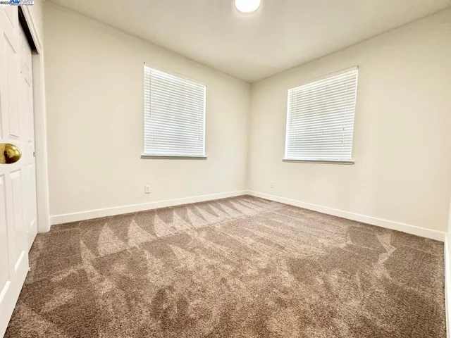 $399,999 | 9516 Sarazen Court, Patterson, CA 95363